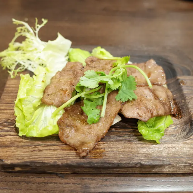 火焰山岩鹽燒牛舌