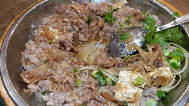 馬友鹹魚皇蒸肉餅
