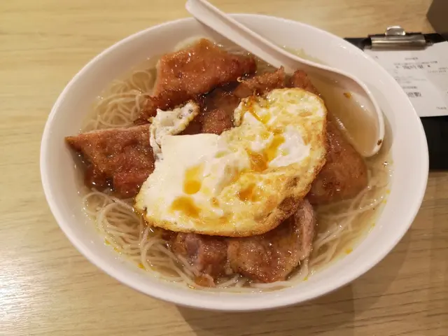 豬扒煎蛋米