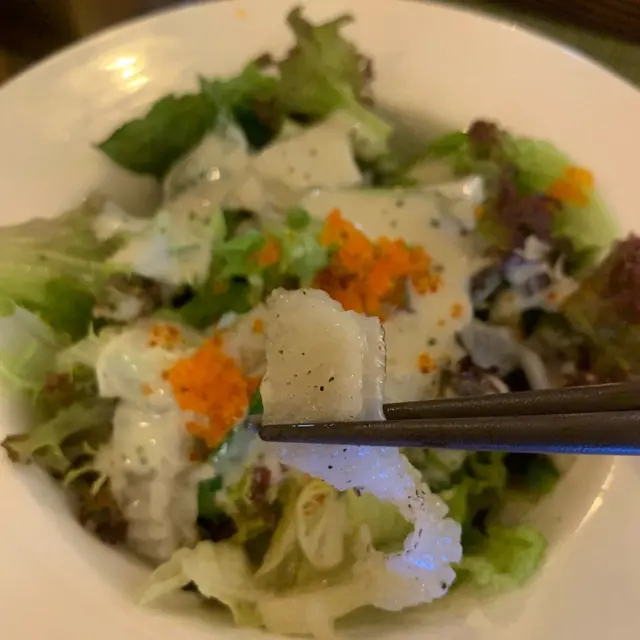 左口魚邊裙芥末忌廉沙律