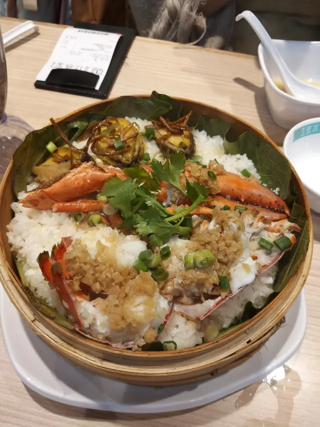 龍蝦鮑魚籠仔蒸飯