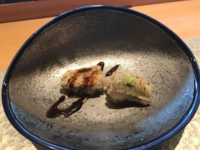 穴子(タレ、塩で)