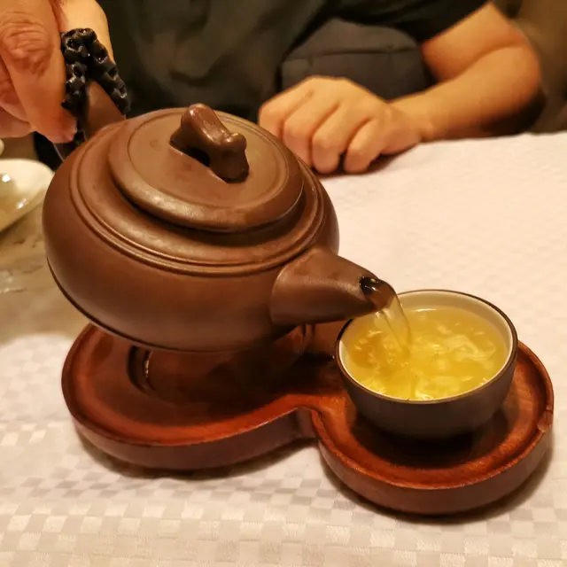 日本花菇雞腳燉螺頭