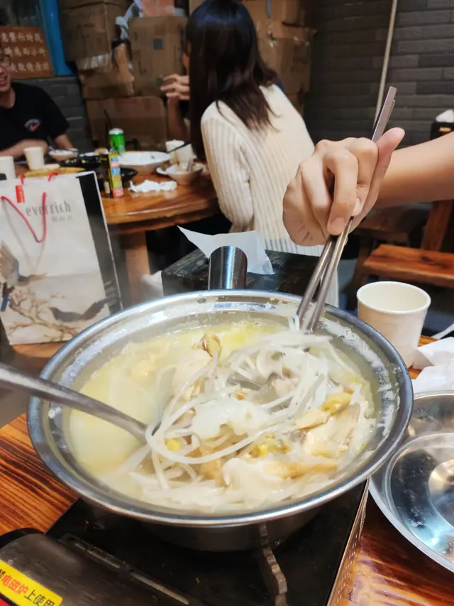 花膠金湯翅(招牌菜)