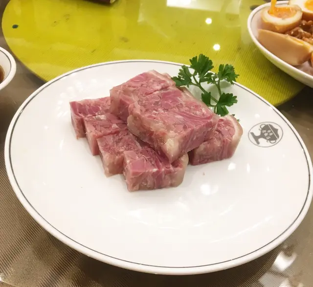 鎮江餚肉