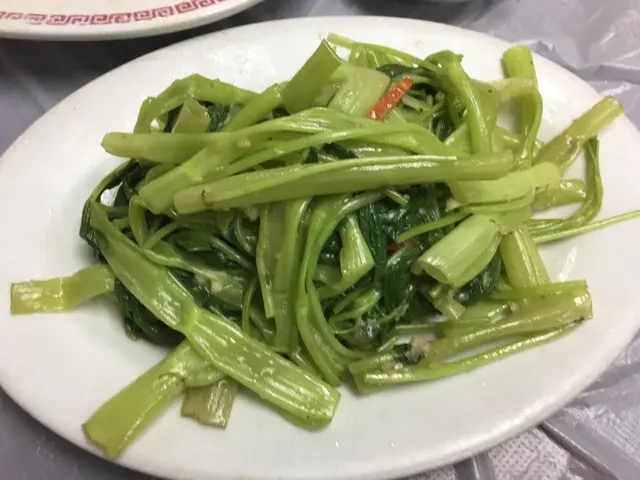 蒜蓉腐乳炒通菜(小)