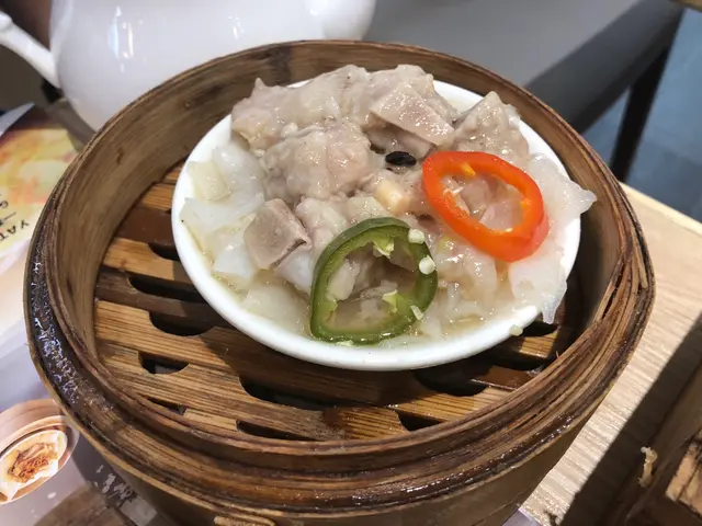 豉汁排骨蒸陳村粉