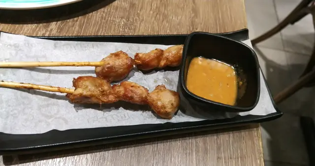 沙爹雞肉串燒
