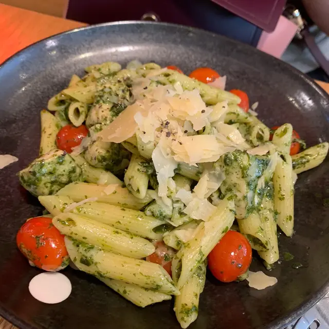 Pesto  Chicken  Penne