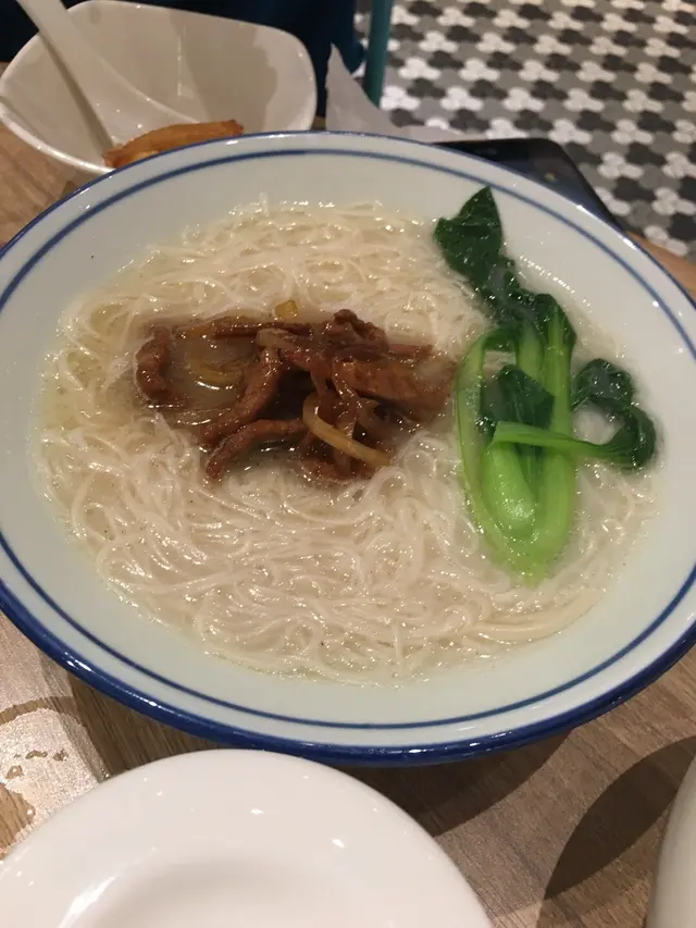 醬爆肉絲湯麵