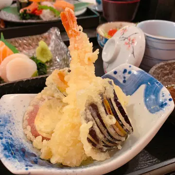 什锦天妇罗：南瓜、蕃薯、海老、茄子