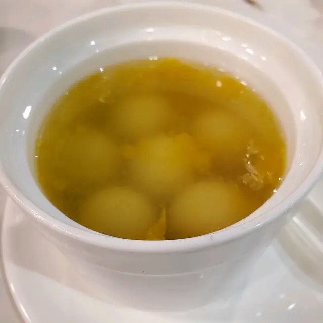 酒釀湯圓