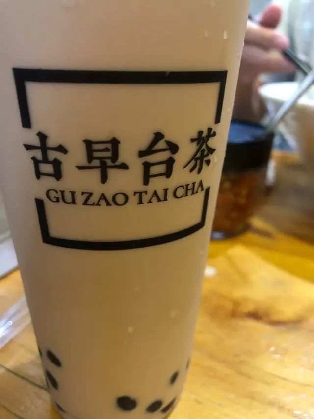 比起其他連鎖珍珠奶茶店,這杯珍珠奶茶的茶味10分香濃,暫時幫襯咁多次,這杯珍珠奶茶都未有退步