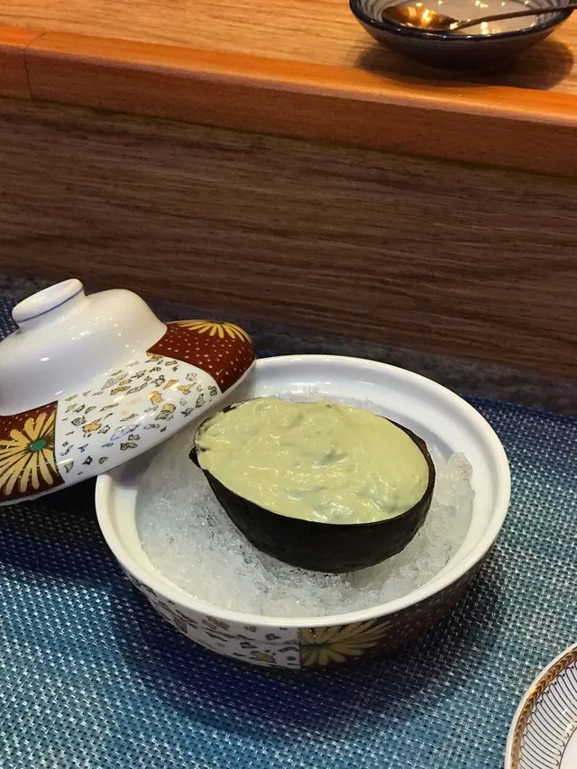 牛油果他他刺身