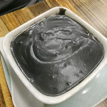 芝麻糊加汤丸