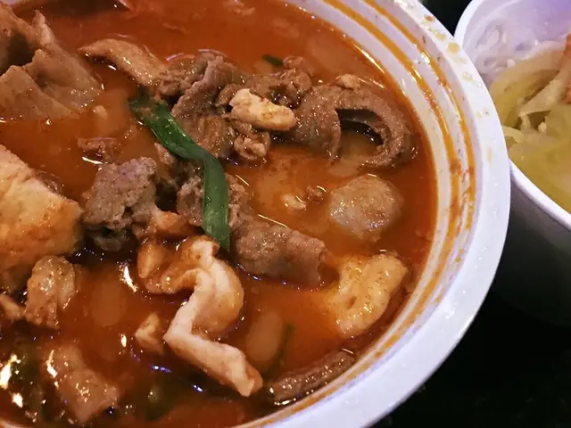 過橋米線大麻辣走芽菜