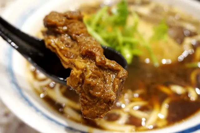 藥膳古早牛肉湯手工麵