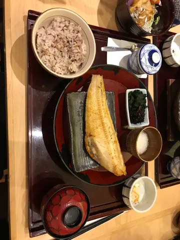 烧花鱼定食