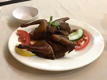 红烧乳鸽
