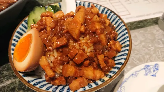 魯肉飯