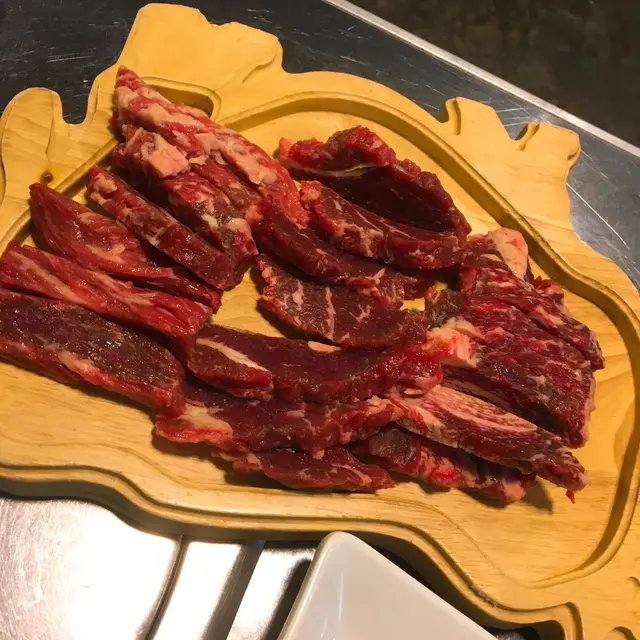 美國牛小排、 無骨牛肋肉