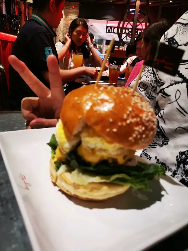 芝士蛋牛肉漢堡