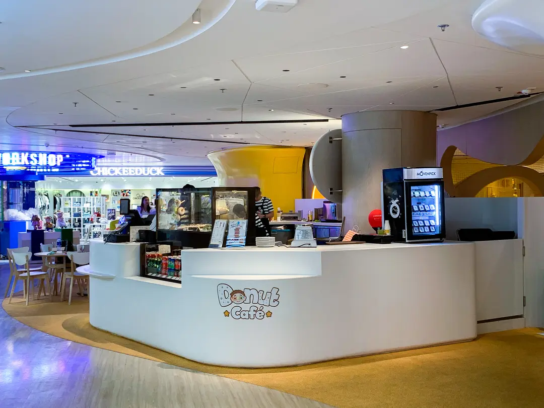 Donut Café (K11 Musea)