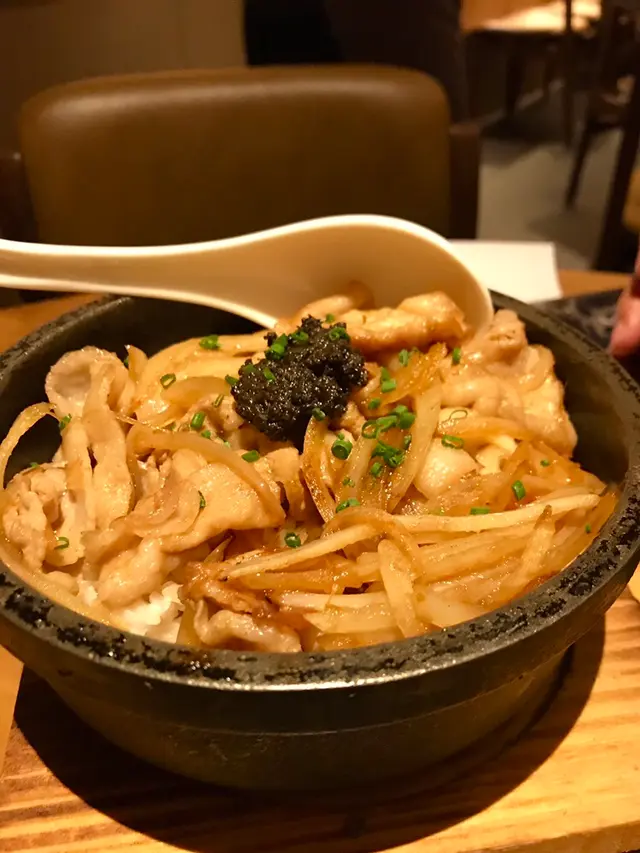 汁非常美味,很大碗