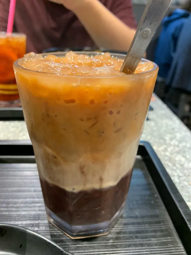 紅豆奶茶冰