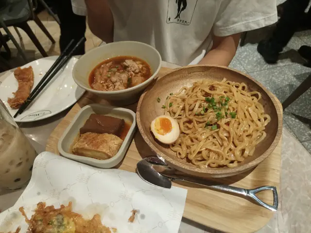 手工伴麵