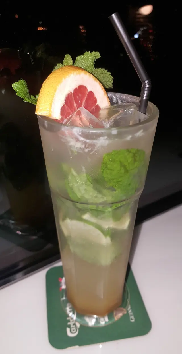 Grapefruit Mojito