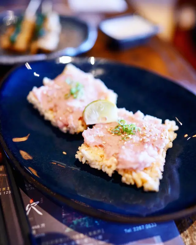 香蔥吞拿魚蓉薄脆