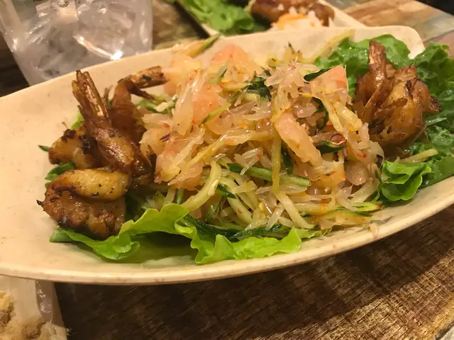 越式柚子鮮蝦沙律