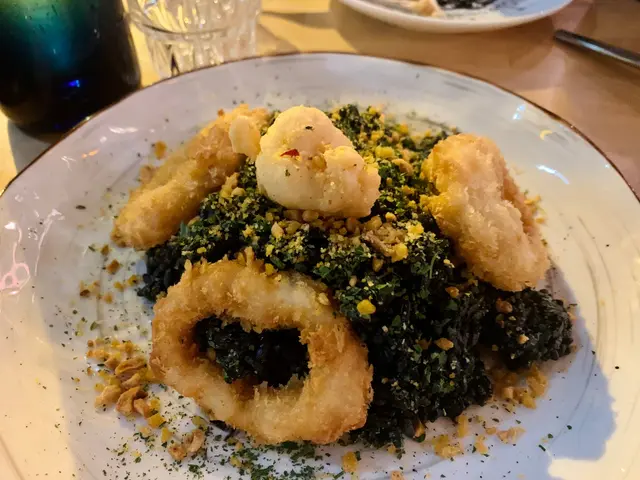 黑到爆炸魷魚圈墨魚滑墨汁燉飯-Super Black Luck Black Ink Risotto