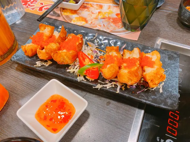 蟹籽墨魚油炸鬼