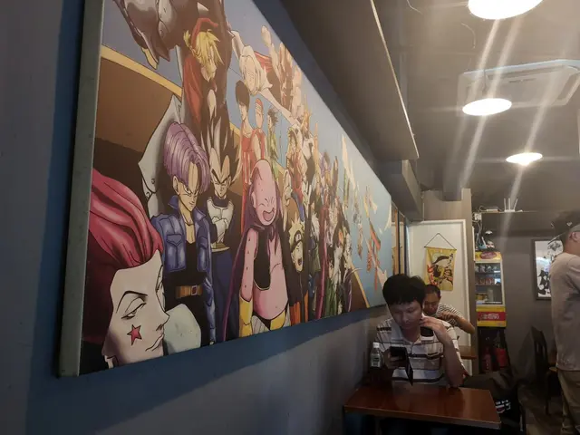 店舖門面依舊，原來唔經唔覺呢間野都開咗有3年？仲記得當初就係幾個90後年輕人希望保持住童心做好食物，誕生咗稚店內主要木系裝演，仲有d動漫墻，連bgm都係jpop, anime等有open kitchen睇到廚師們用心製造食物，打造一個溫馨和風小店～