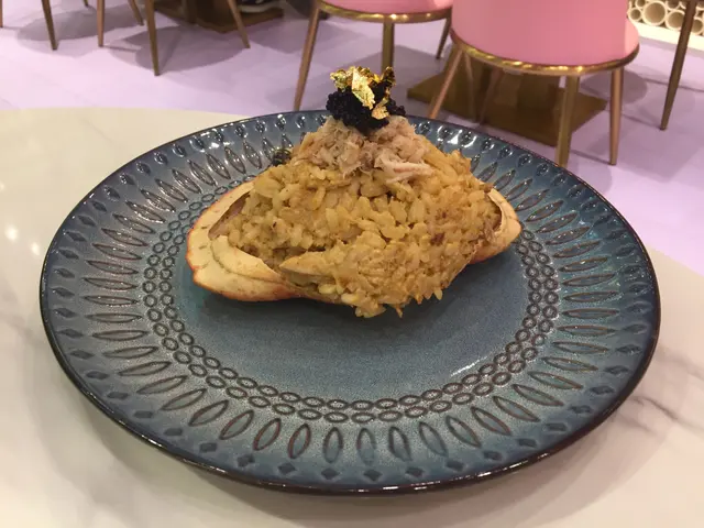 黑魚籽配麵包蟹意大利飯