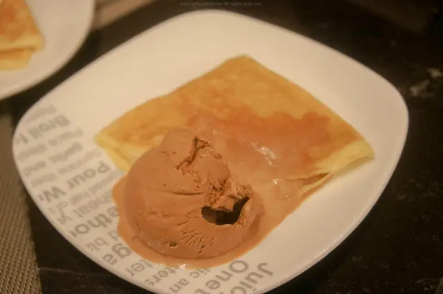 Crêpe + 奶茶雪糕