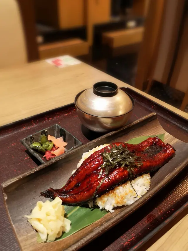 原條鰻魚飯定食