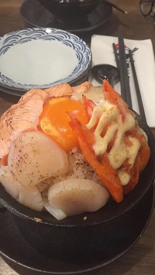 火焰盛丼