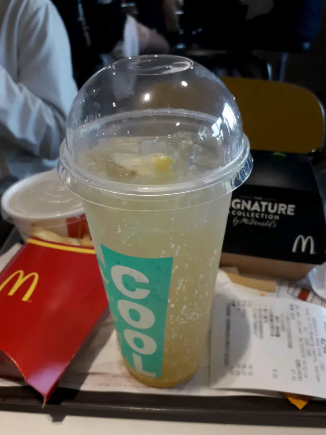 大大啖鹹檸檬梳打