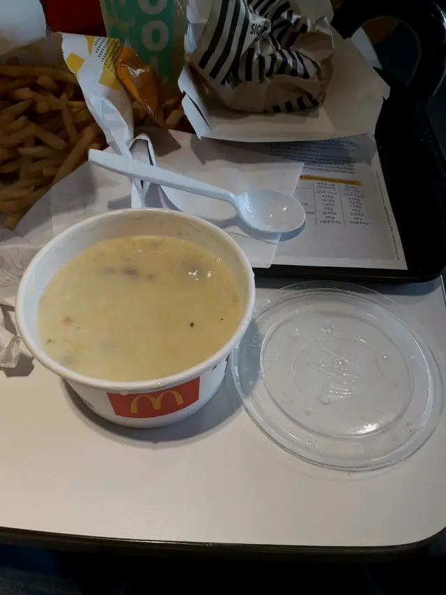 忌廉蘑菇栗米湯