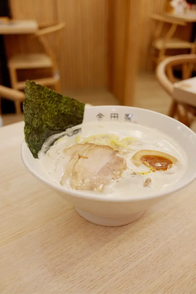 雞白湯豚骨拉麵