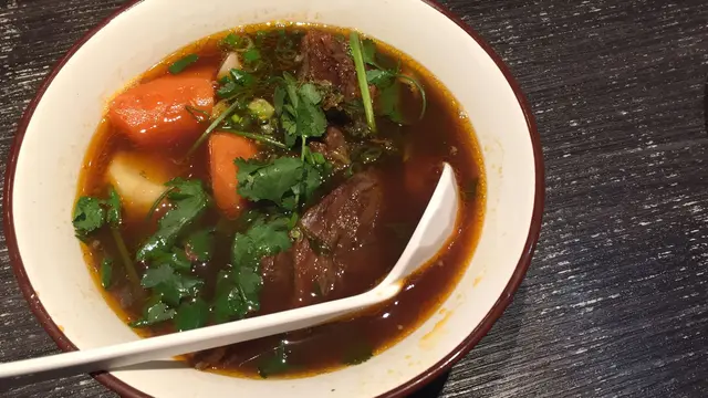 香辣牛肉麵