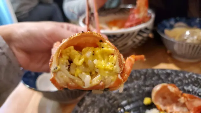 黃金伊勢海老丼