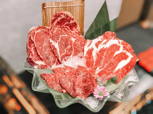 極尚牛肉拼盤盛