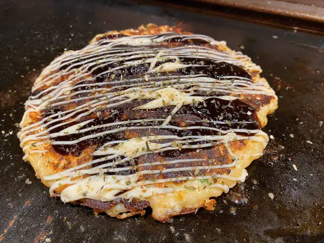 製作方式最簡單,因為不知芝士何時加,導致餅面焦黑了