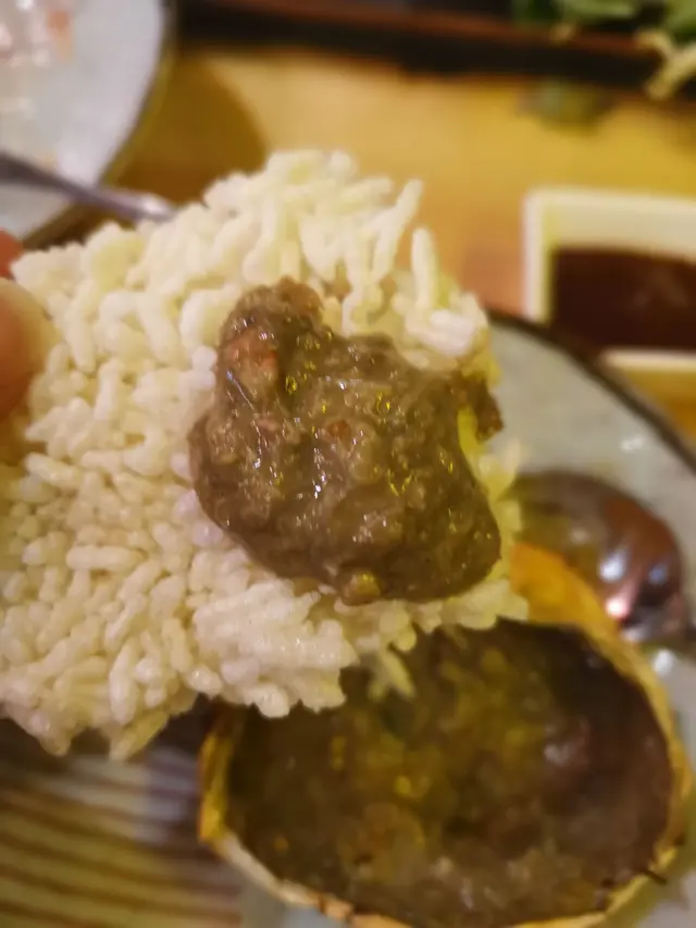 人氣蟹味噌甲羅燒+山之惠黑松露茸野菌箔燒