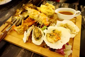 烤海鲜拼盘