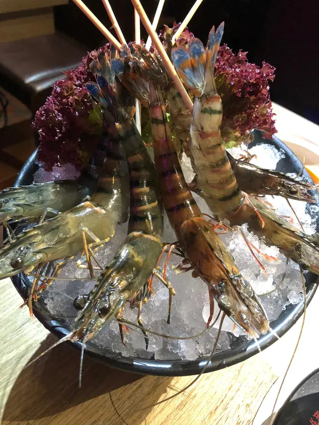 好似食龍蝦咁啖啖肉